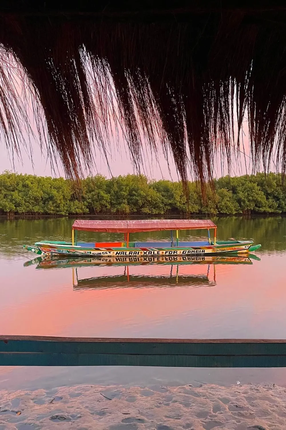 bateau de pêche-location de gite en casamance